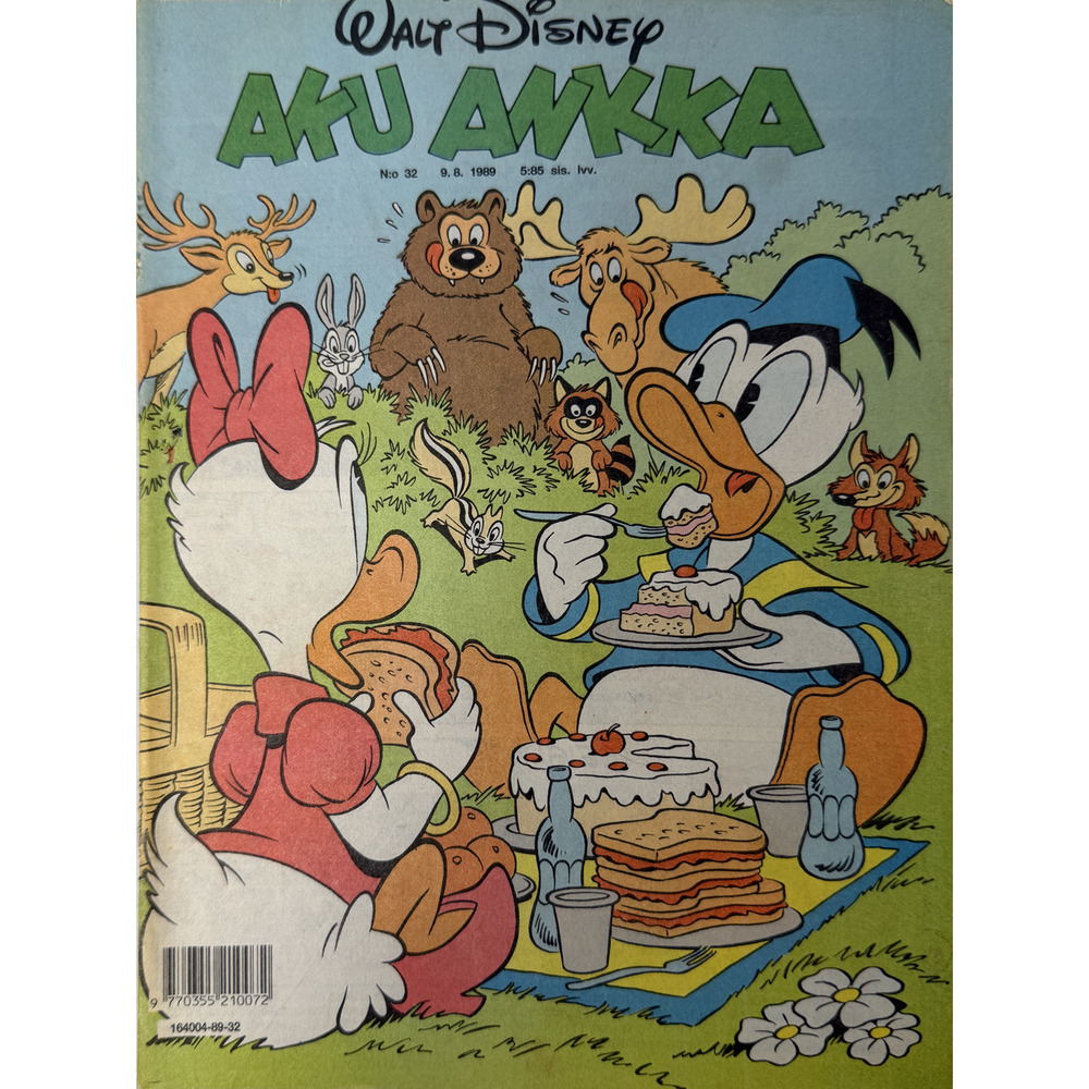 Walt Disney's Aku Ankka (1989) #32 VF+ Sanoma (Finland)